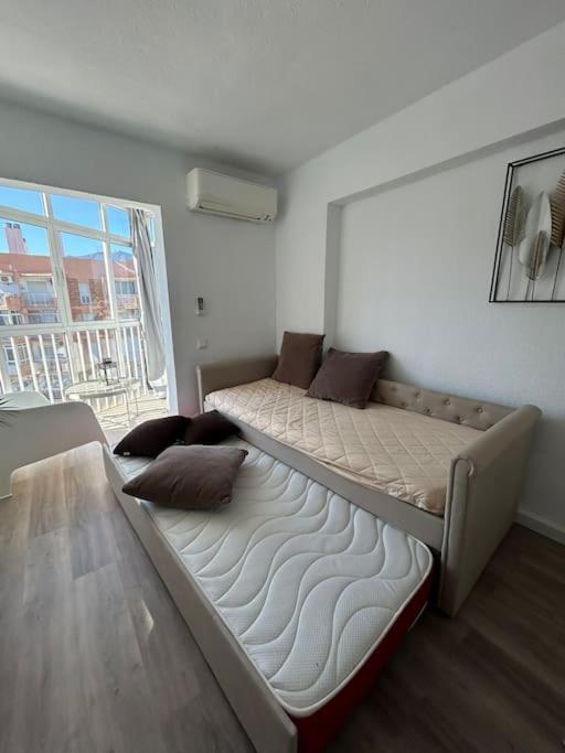 Atico C/vistas, Recep 24h, Piscinas Y Parking * Benalmádena