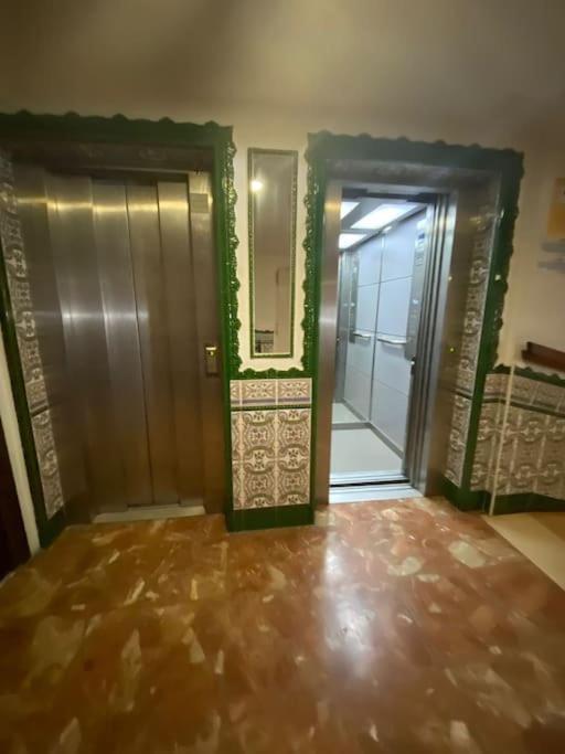 Atico C/vistas, Recep 24h, Piscinas Y Parking * Benalmádena